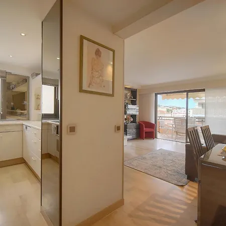 Apartamento Frgk Athena Palm 1br Terrace, Ac & Ultra-fast Wi-fi *