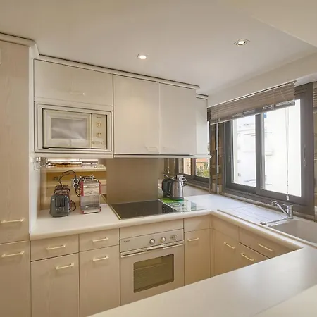 Apartment Frgk Athena Palm 1br Terrace, Ac & Ultra-fast Wi-fi
