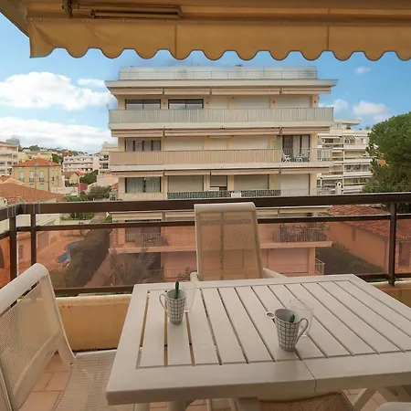 Apartamento Frgk Athena Palm 1br Terrace, Ac & Ultra-fast Wi-fi
