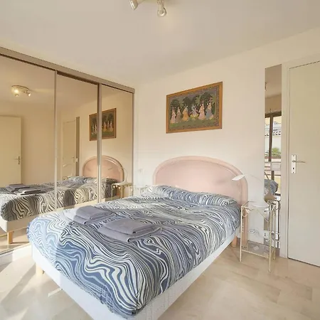 Frgk Athena Palm 1br Terrace, Ac & Ultra-fast Wi-fi Appartement Cannes