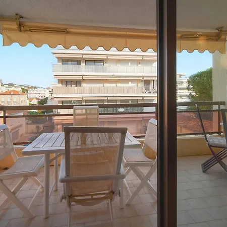 Frgk Athena Palm 1br Terrace, Ac & Ultra-fast Wi-fi Appartement Cannes