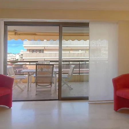 Frgk Athena Palm 1br Terrace, Ac & Ultra-fast Wi-fi Appartement Cannes