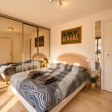 Frgk Athena Palm 1br Terrace, Ac & Ultra-fast Wi-fi