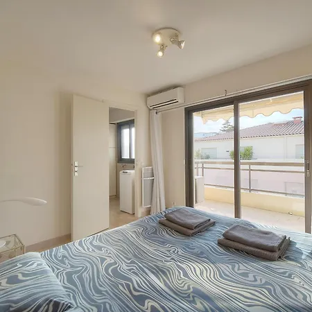 Frgk Athena Palm 1br Terrace, Ac & Ultra-fast Wi-fi